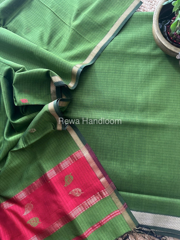 Maheshwari Motifs Top-Dupatta Set