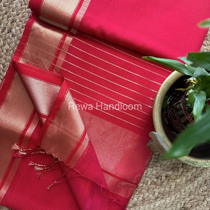 Exclusive Maheswari Self Checks Red Saree MCS022