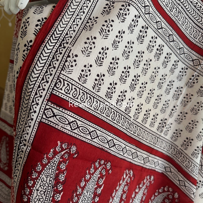 White-Maroon Bagh Print Cotton Suit BCS001