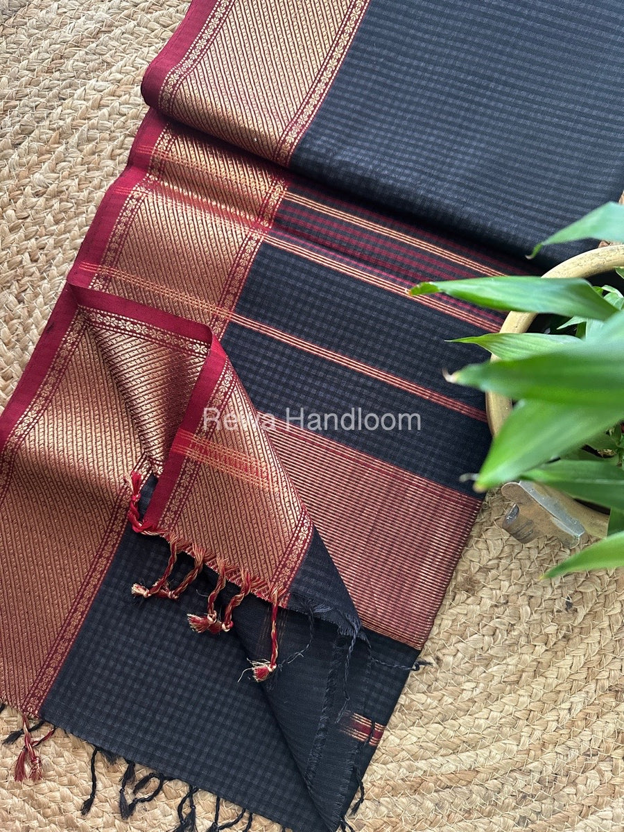 Exclusive Maheswari Black 75% Silk Saree SS06