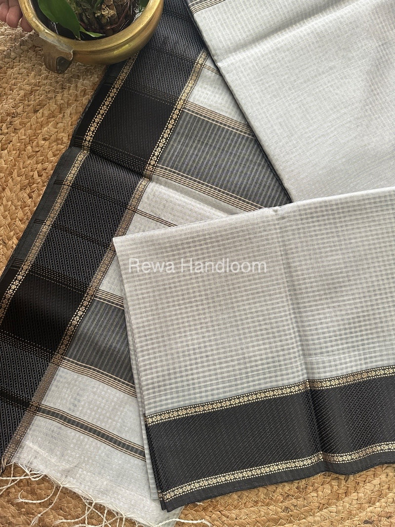 Exclusive Maheswari Grey 75% Silk Saree SS07