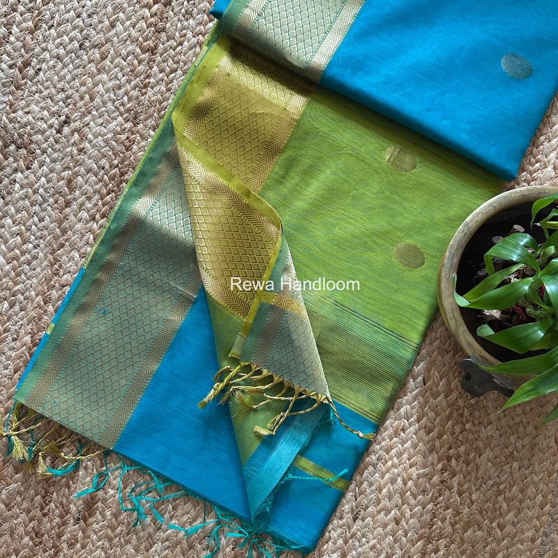Coin Butta Pallu Zari Border Saree ~ Maheshwari Saree
