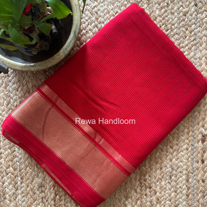 Exclusive Maheswari Self Checks Red Saree MCS078
