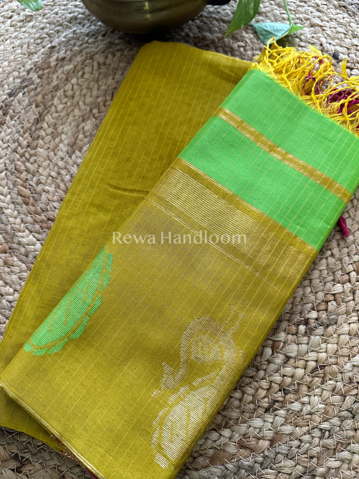 Maheshwari Mustard-Green Peacock Buta-Buti Top-Dupatta Set-BTP010