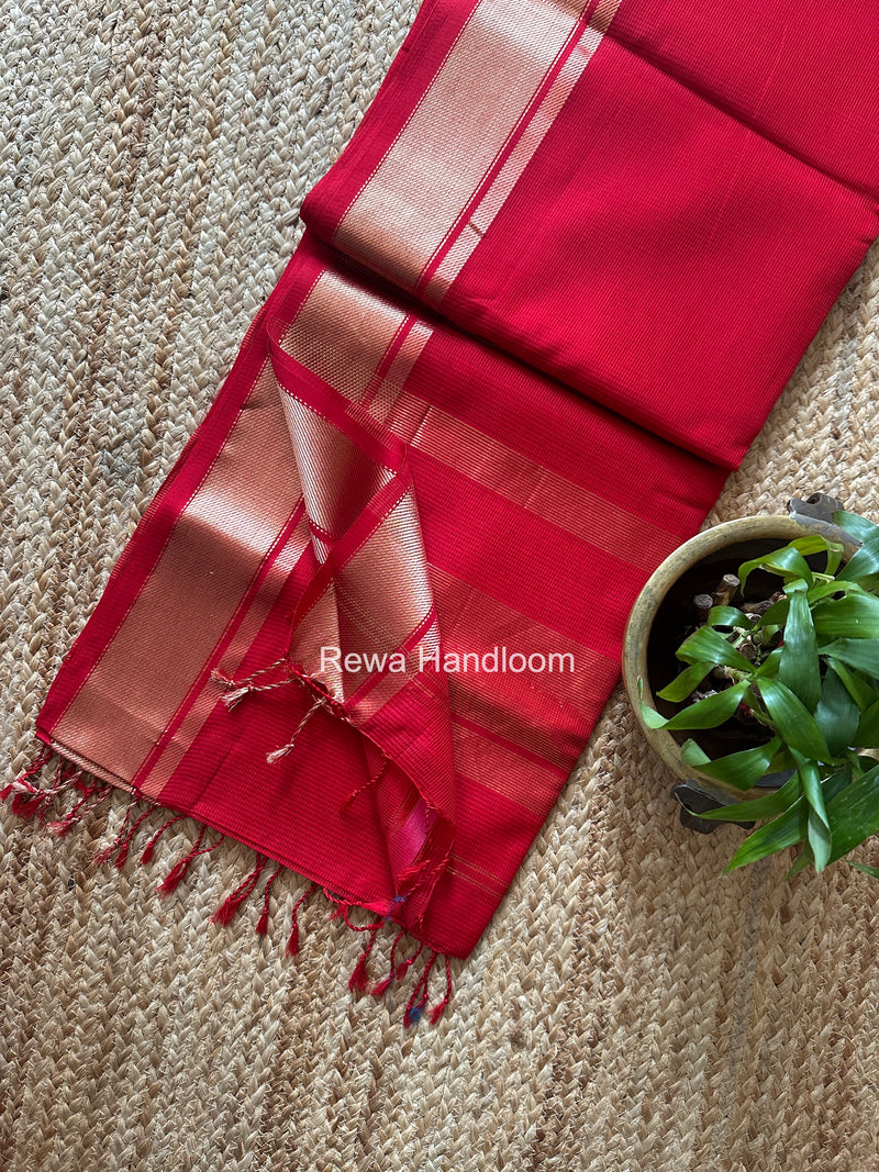 Exclusive Maheswari Self Checks Saree