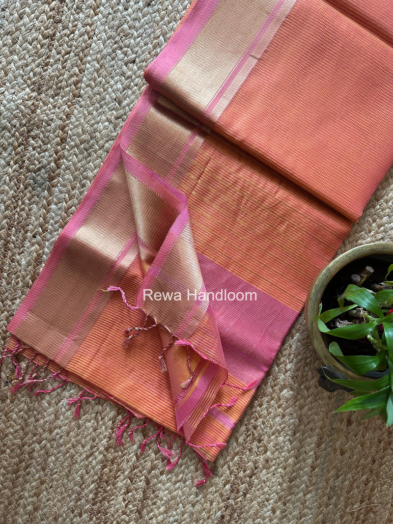 Exclusive Maheswari Self Checks Saree