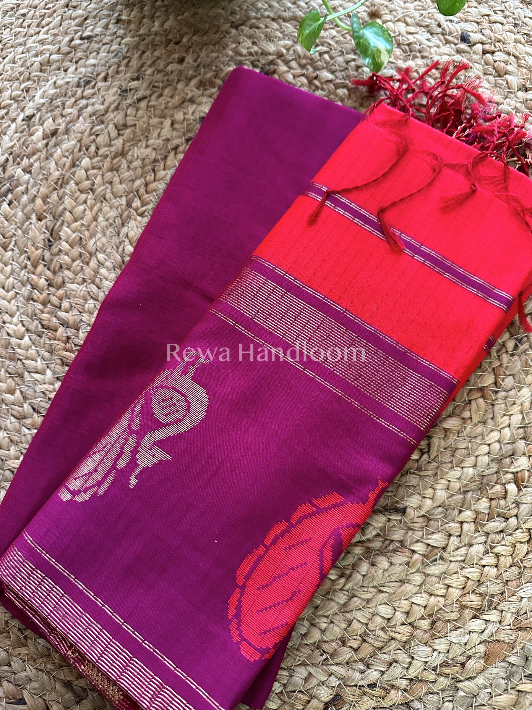 Maheshwari Magenta-Red Peacock Buta-Buti Top-Dupatta Set-BTP013