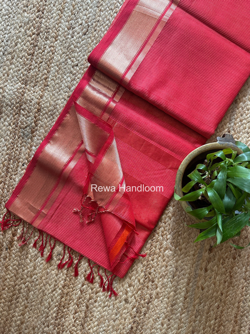 Exclusive Maheswari Self Checks Saree