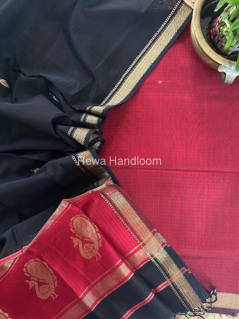 Maheshwari Motifs Top-Dupatta Set