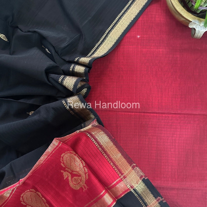 Maheshwari Motifs Top-Dupatta Set