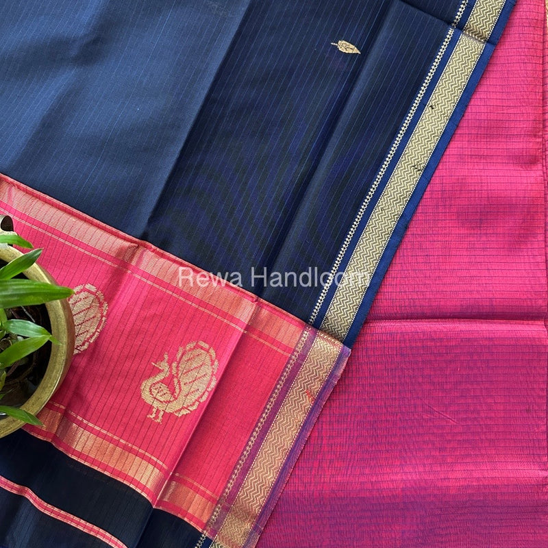 Maheshwari Magenta-Navy Blue Peacock Buta-Buti Top-Dupatta Set MS027