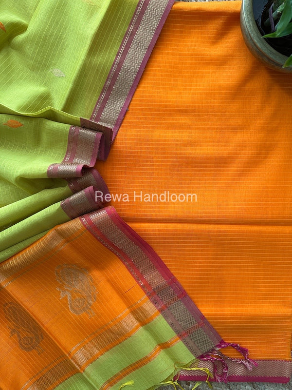 Maheshwari Motifs Top-Dupatta Set 