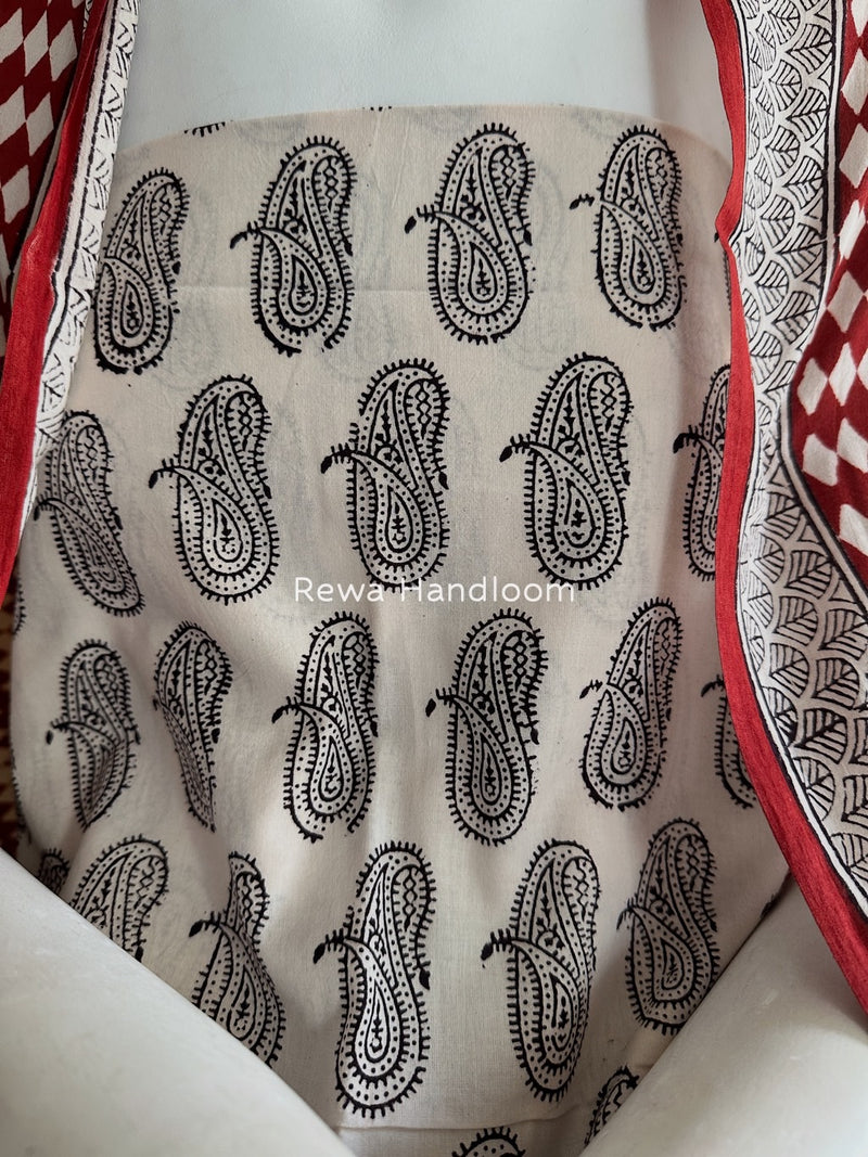 White-Red Bagh Print Cotton Suit BGCSJ0165