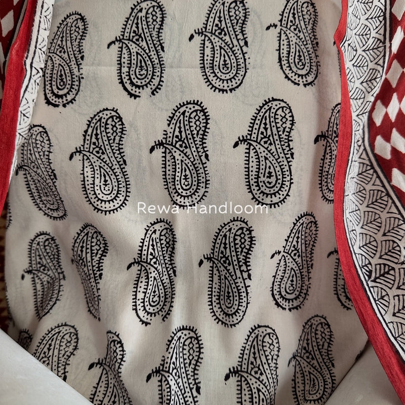 White-Red Bagh Print Cotton Suit BGCSJ0165