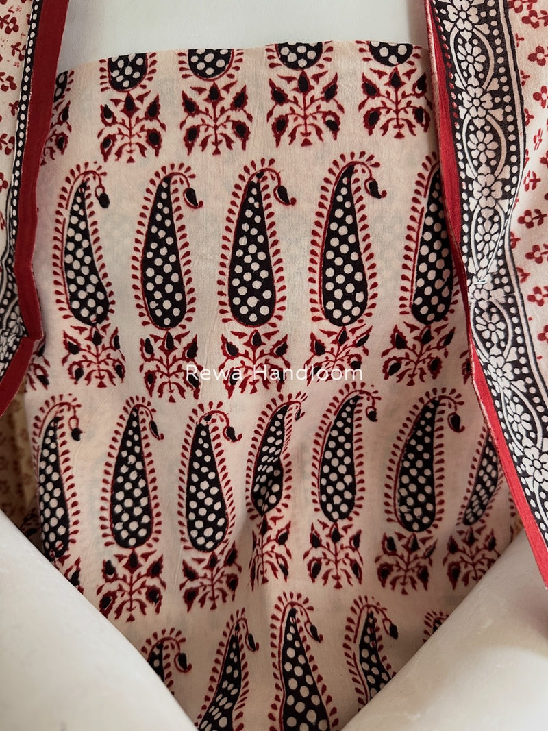 White-Red Bagh Print Cotton Suit BGCSJ0219