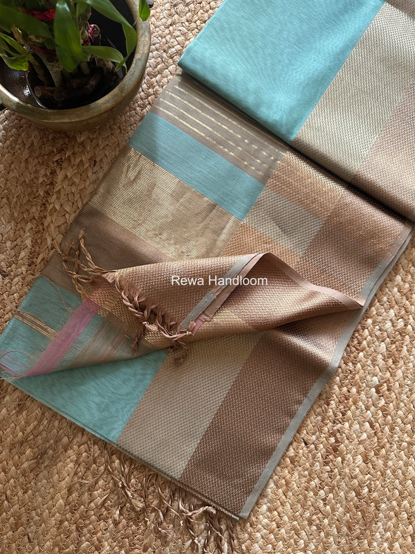 Maheshwari Resham Thread Border Saree
