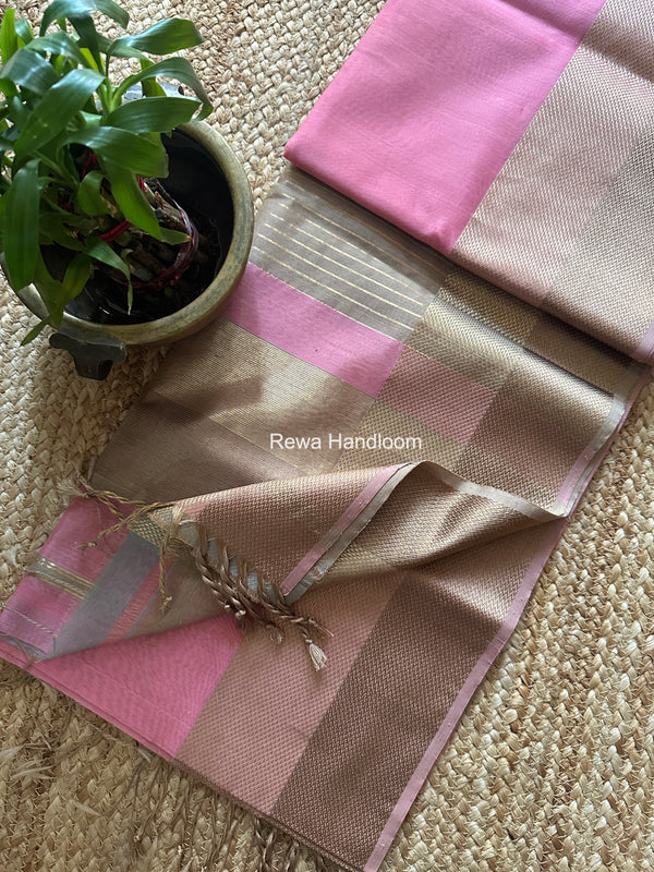Maheshwari Resham Thread Border Saree