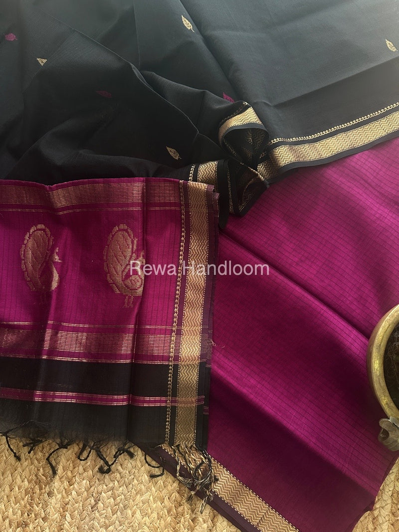 Maheshwari Magenta-Black Motifs Top-Dupatta Set MS097