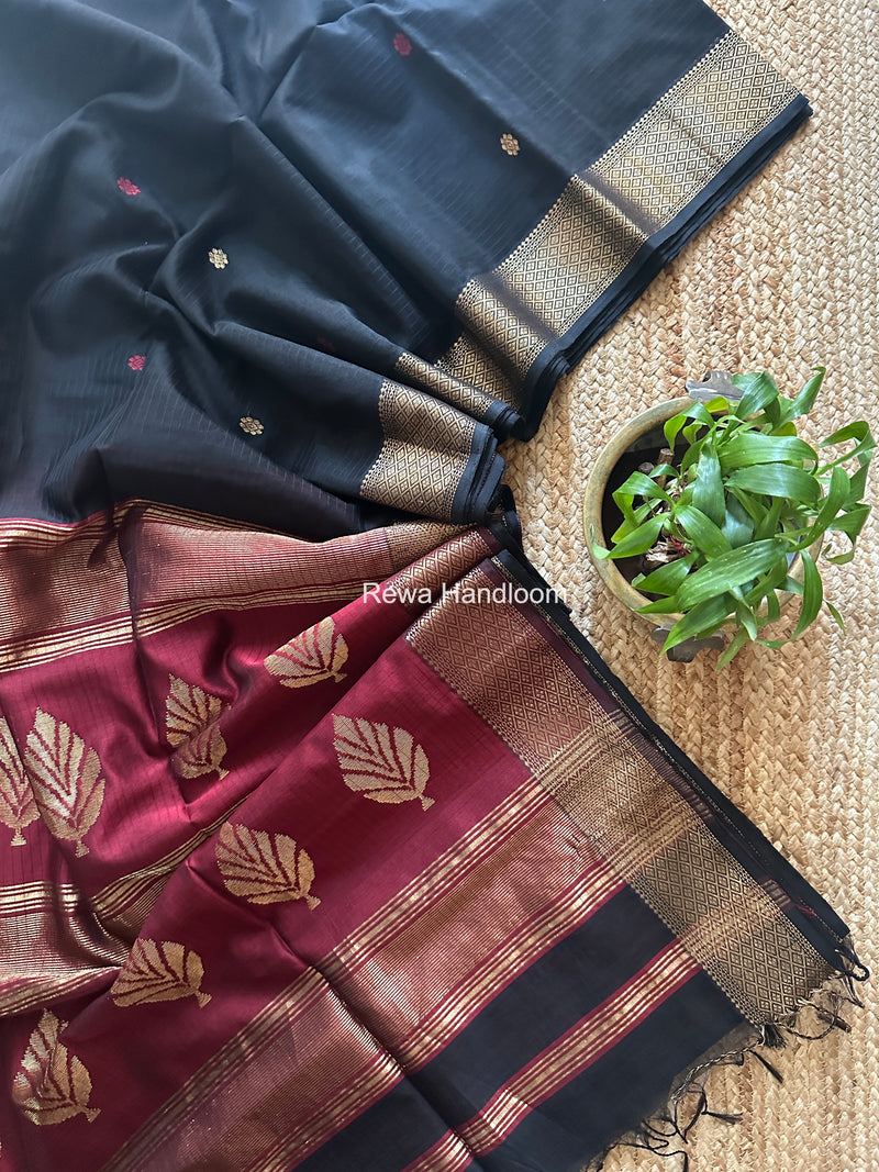 Maheshwari Black Butta Pallu Saree BTPS088