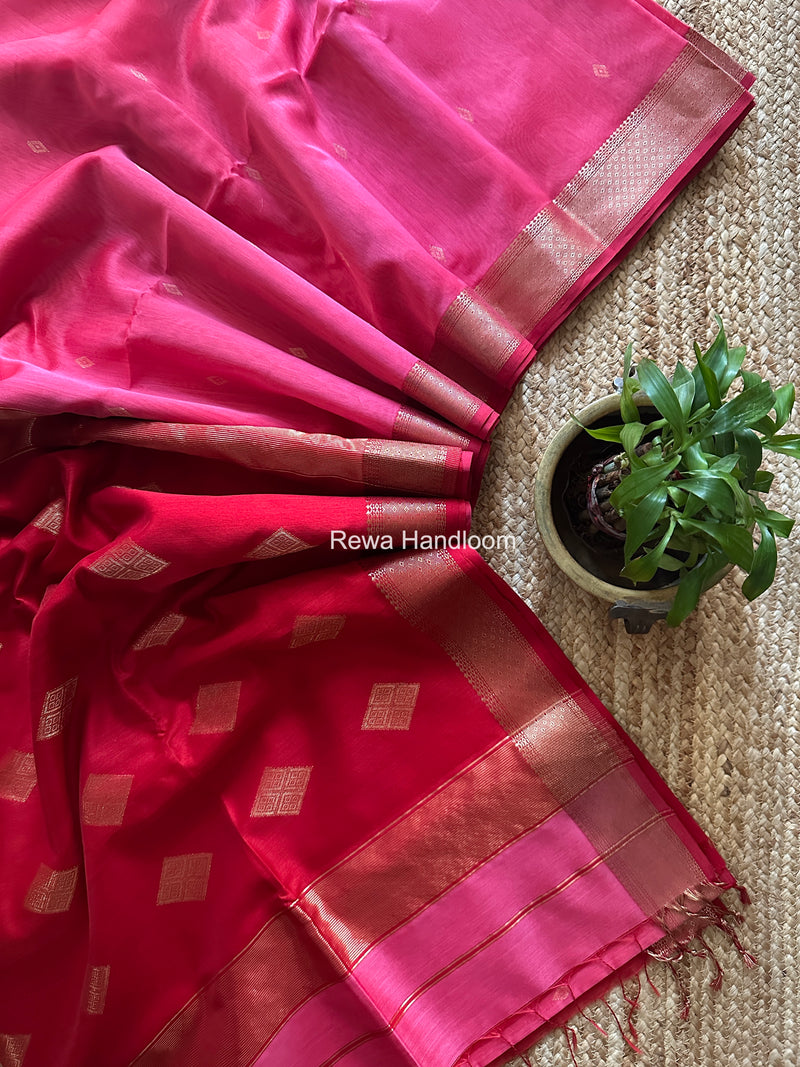 Pink Butta Pallu Zari Border Maheshwari Saree DBTS05