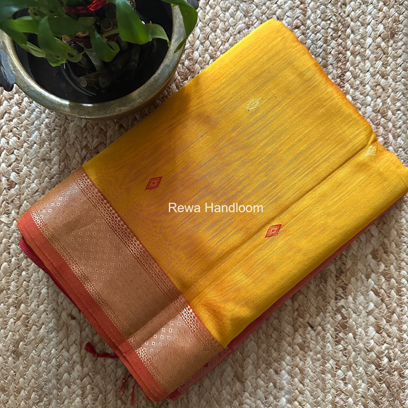 Mustard Yellow Butta Pallu Zari Border Maheshwari Saree DBTS04