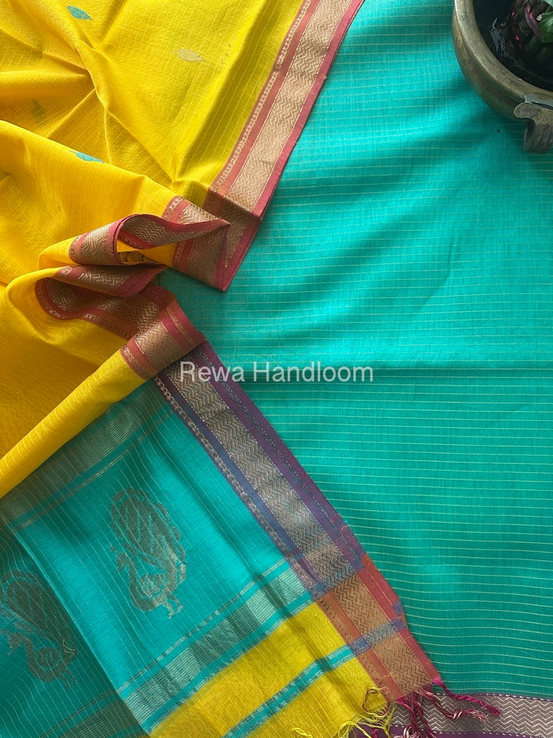 Maheshwari Motifs Top-Dupatta Set 