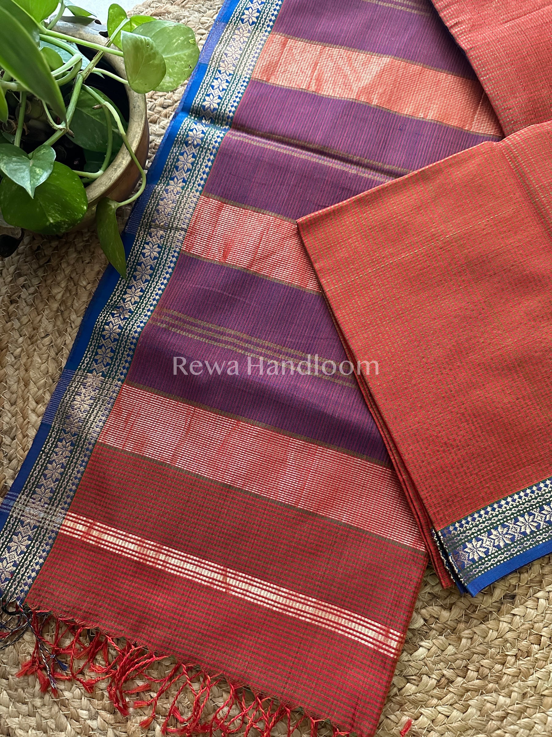 Maheshwari Dark Red Garbha Reshami Silk Saree-GS09