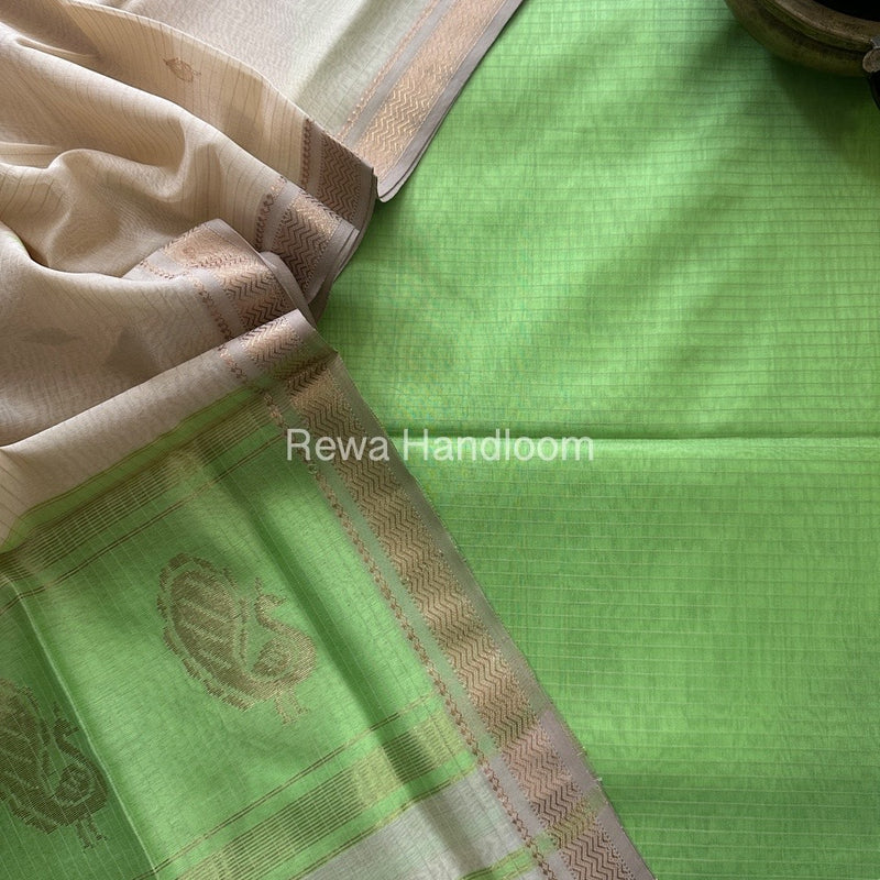 Maheshwari Motifs Top-Dupatta Set