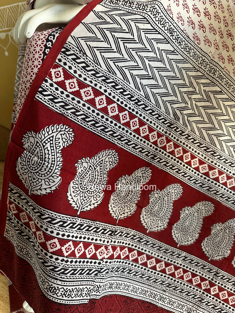 White Bagh Print Cotton Suit BCSP091