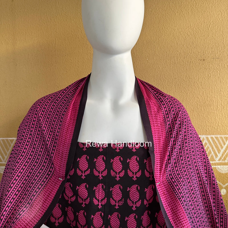 Black-Fuchsia Pink Bagh Print Cotton Suit BGCSJ0205