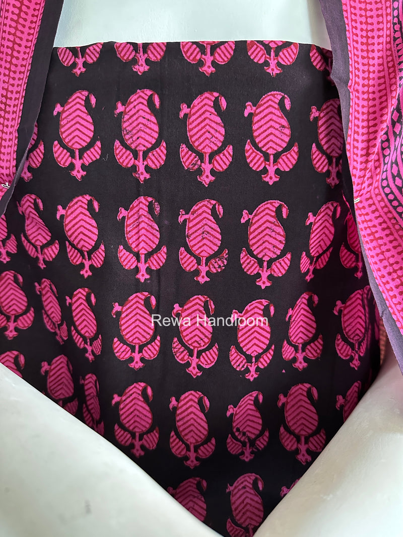 Black-Fuchsia Pink Bagh Print Cotton Suit BGCSJ0205