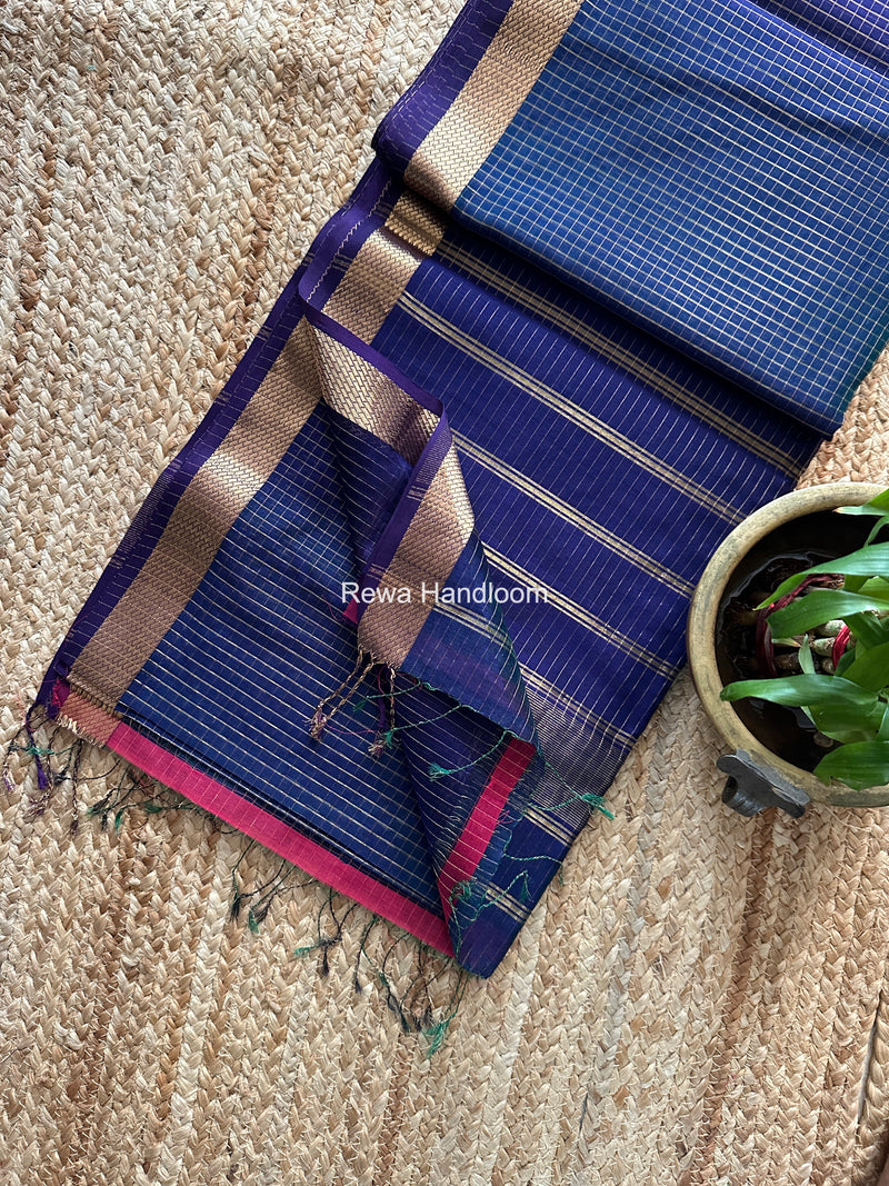 Maheshwari Zari Checks Shaded Saree