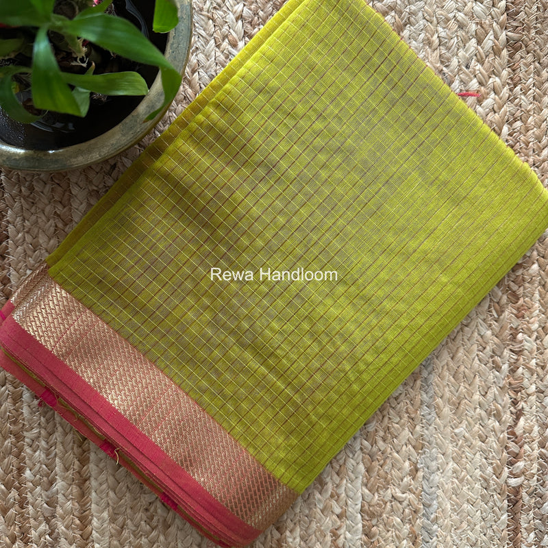 Maheshwari Parrot Green Zari Checks Shaded Saree ZCSS03