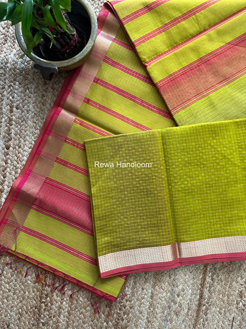 Maheshwari Parrot Green Zari Checks Shaded Saree ZCSS03