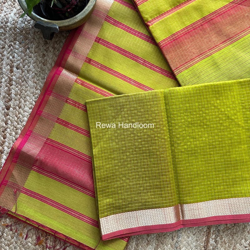 Maheshwari Parrot Green Zari Checks Shaded Saree ZCSS03