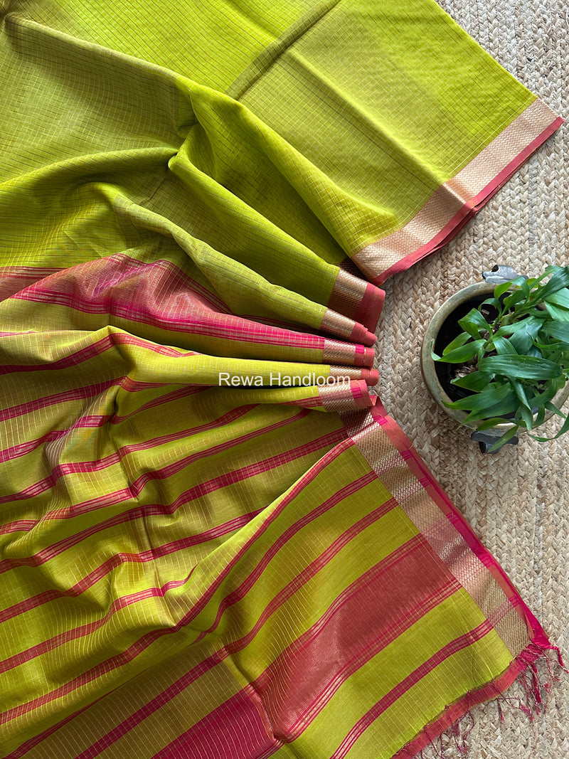 Maheshwari Parrot Green Zari Checks Shaded Saree ZCSS03