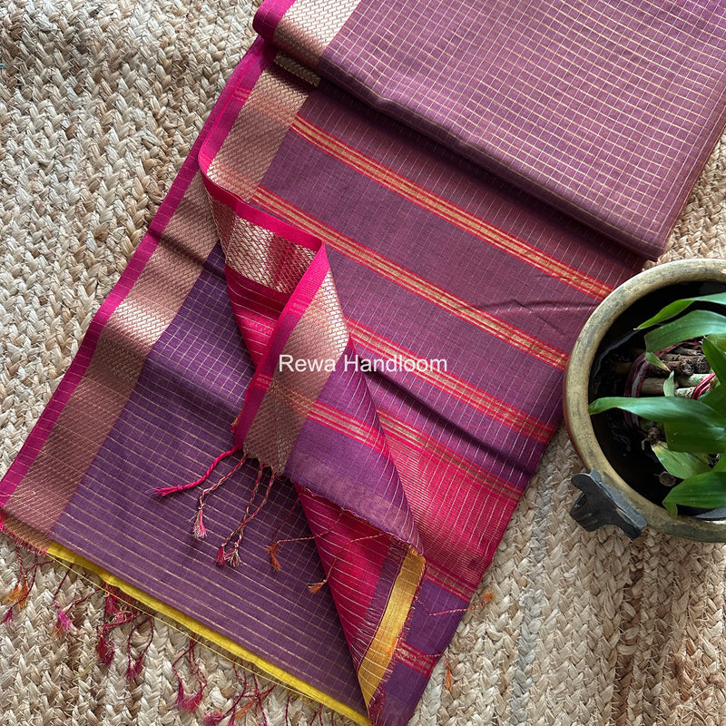 Maheshwari Zari Checks Shaded Saree