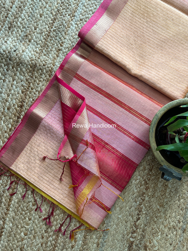 Maheshwari Zari Checks Shaded Saree