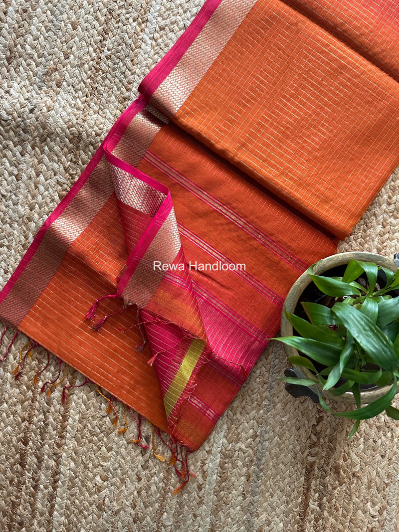 Maheshwari Zari Checks Shaded Saree
