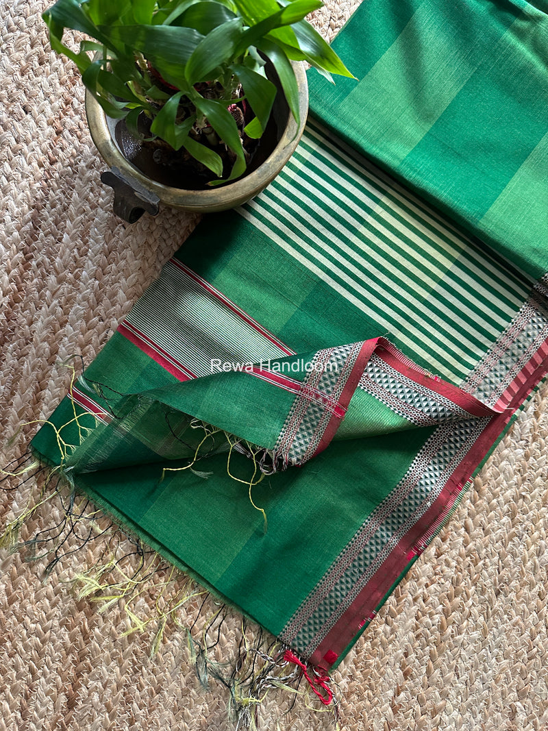 Maheshwari Shaded Plain Saree