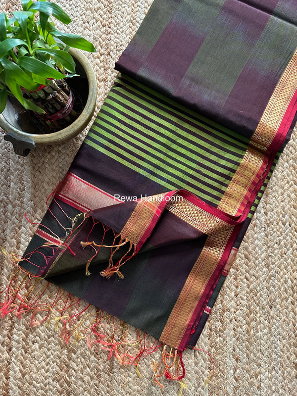 Maheshwari Shaded Plain Saree