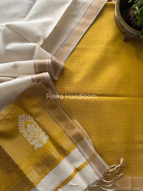 Maheshwari Motifs Top-Dupatta Set