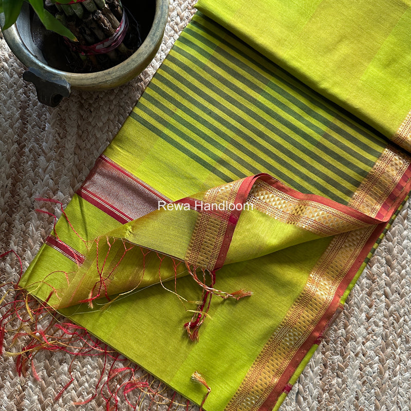 Maheshwari Shaded Plain Saree