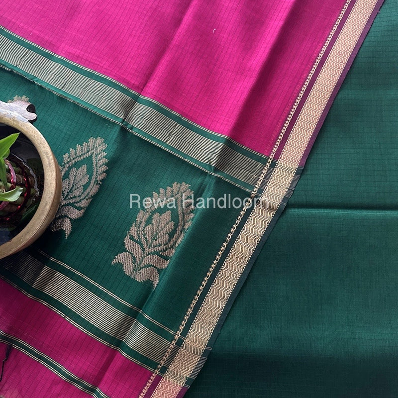 Maheshwari Green-Rani Pink Motifs Top-Dupatta Set MS0153