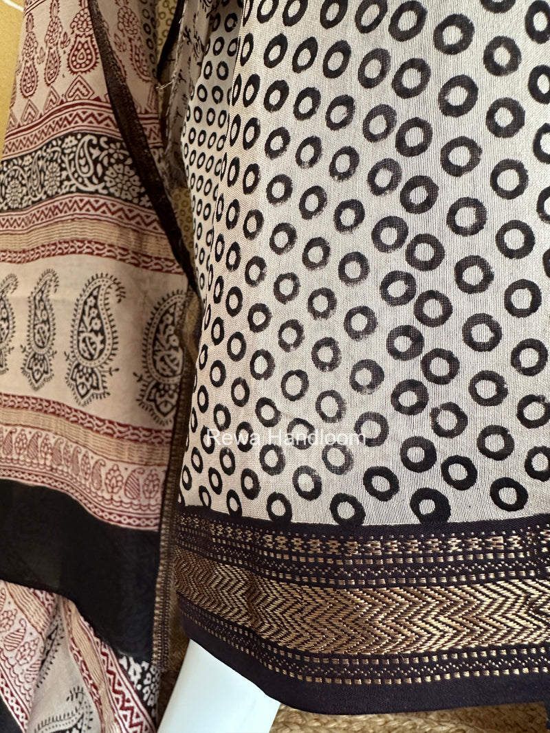 Maheshwari Bagh Print Suit