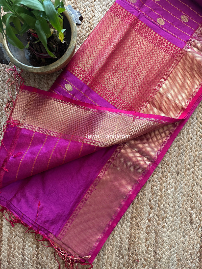 Maheshwari Dark Magenta Pure Silk Saree PS082