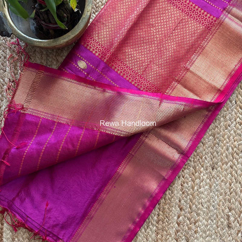 Maheshwari Dark Magenta Pure Silk Saree PS082