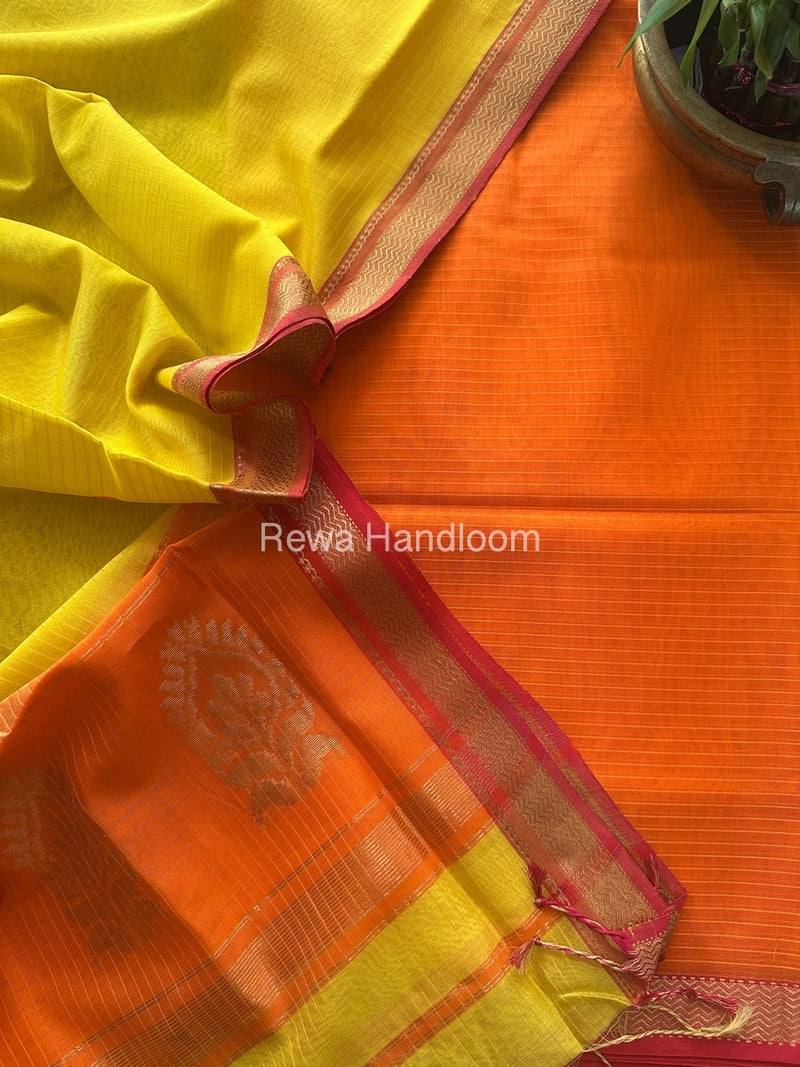 Maheshwari Motifs Top-Dupatta Set