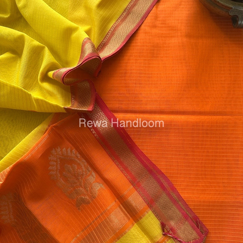 Maheshwari Motifs Top-Dupatta Set