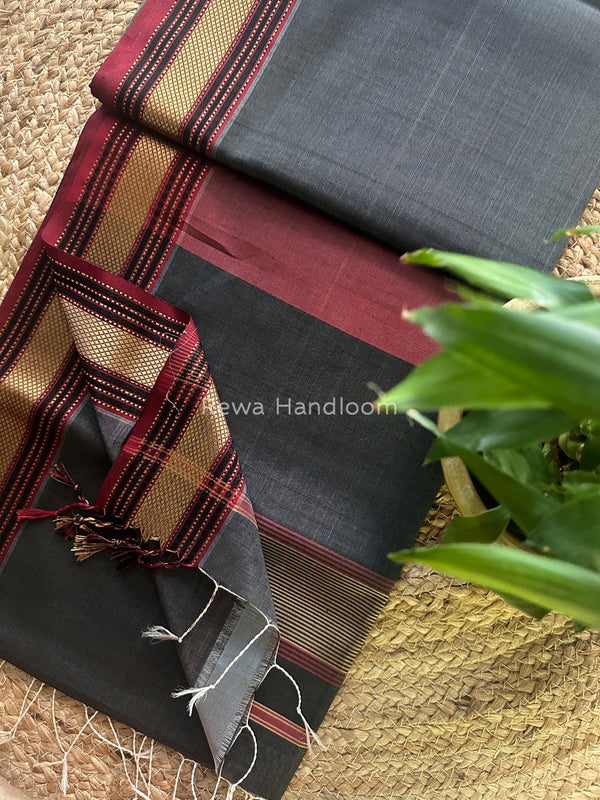Exclusive Maheshwari Black Zari Border Saree EZ01
